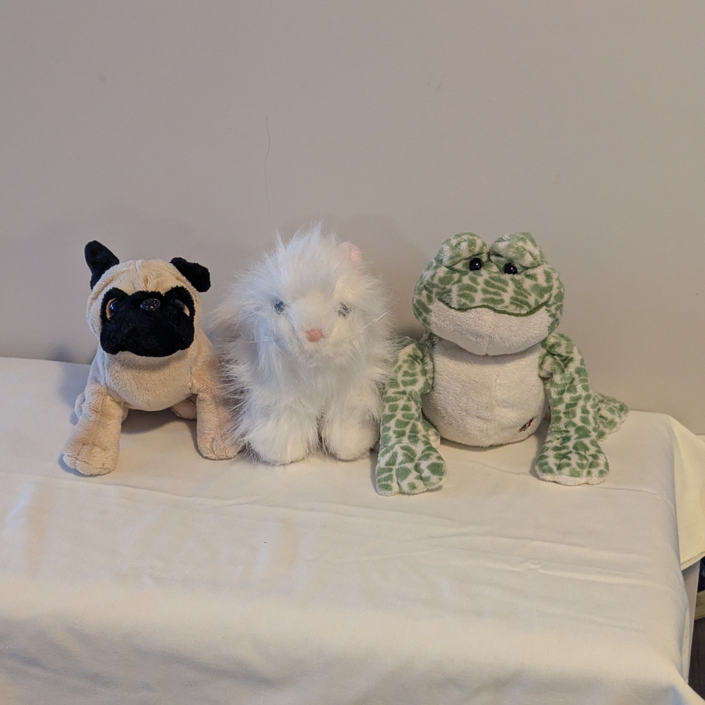 GANZ Plush Set - Tan Pug, White Cat, Green Frog
